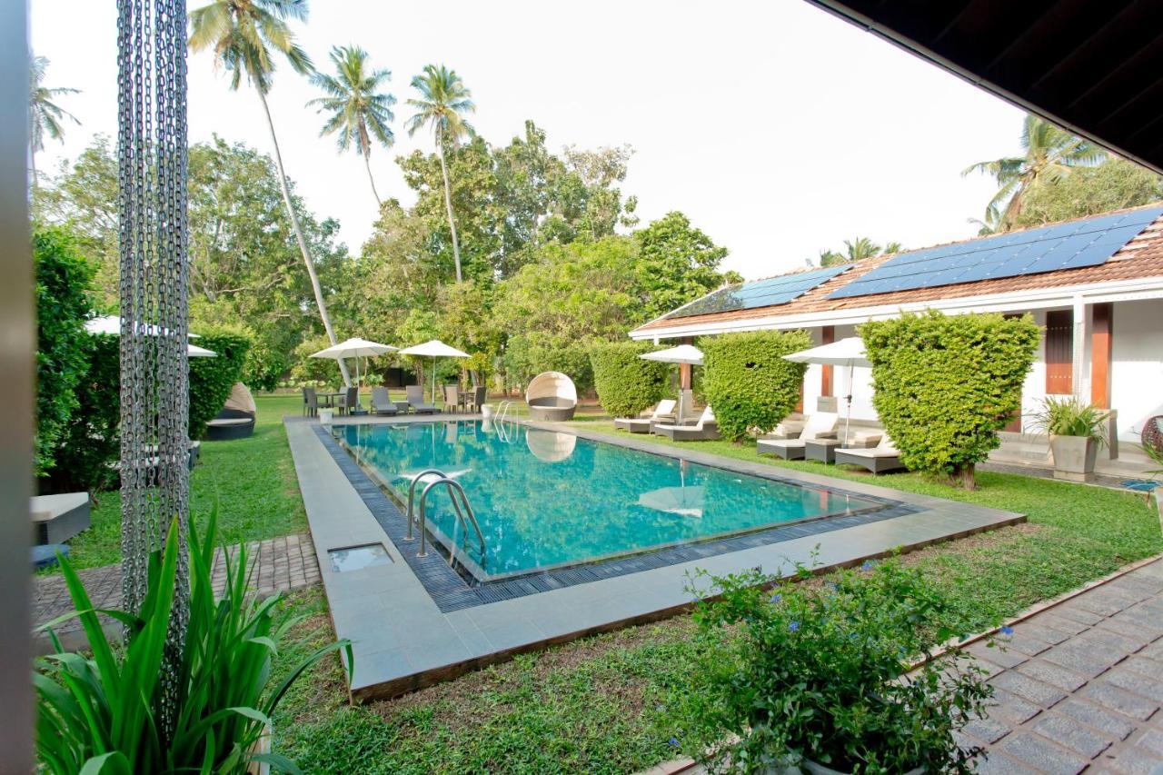 Swanee Grand Hotell Negombo Exteriör bild